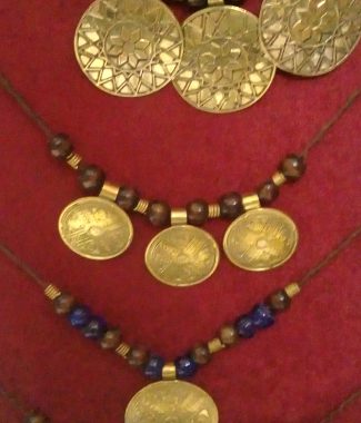 Brass disc necklace